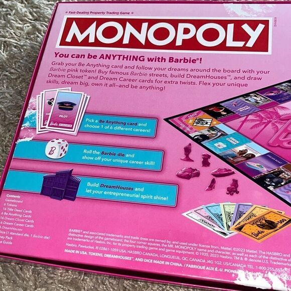 Hasbro Barbie Monopoly - All Pieces - Picture 3 of 12